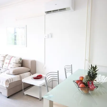 Appartement Gemuetliche Ferienwohnung In Mit Grill, Terrasse Und Garten Und Panoramablick