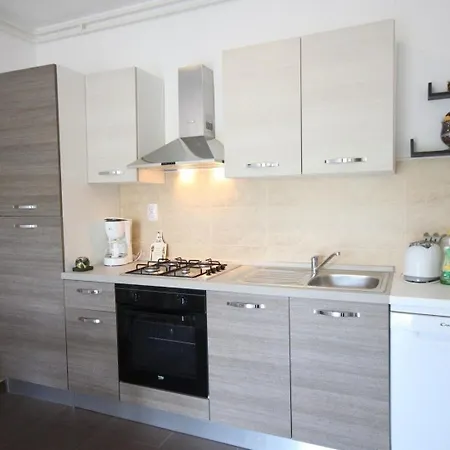 Appartement Gemuetliche Ferienwohnung In Mit Grill, Terrasse Und Garten Und Panoramablick