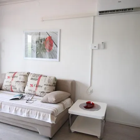 Gemuetliche Ferienwohnung In Mit Grill, Terrasse Und Garten Und Panoramablick *
