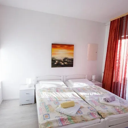 Gemuetliche Ferienwohnung In Mit Grill, Terrasse Und Garten Und Panoramablick